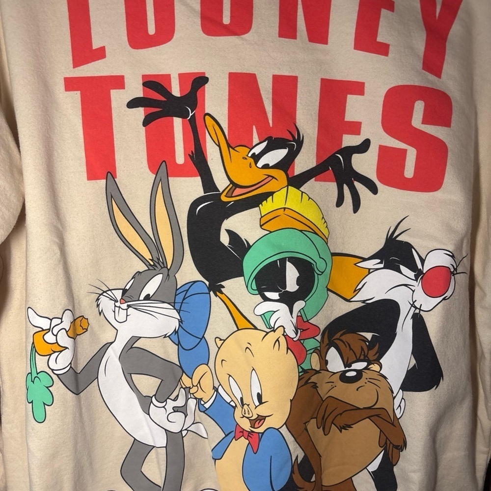 Warner Bros. Cream Looney Tunes Sweatshirt - Picture 7 of 7